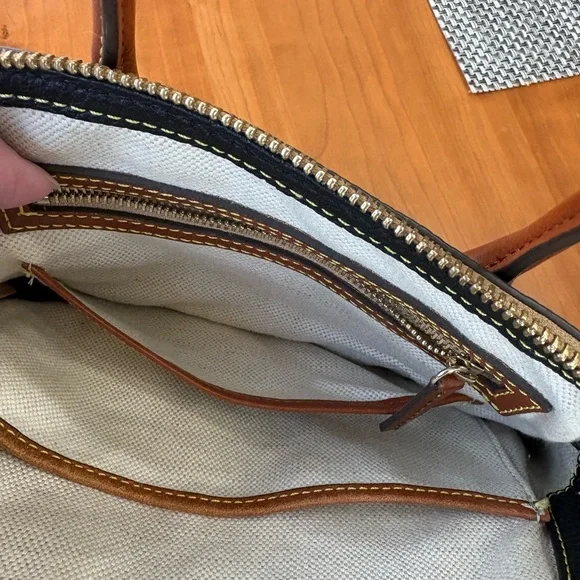 Dooney & Bourke Black Domed Satchel with Handles or Crossbody Bag Like New - Picture 13 of 16